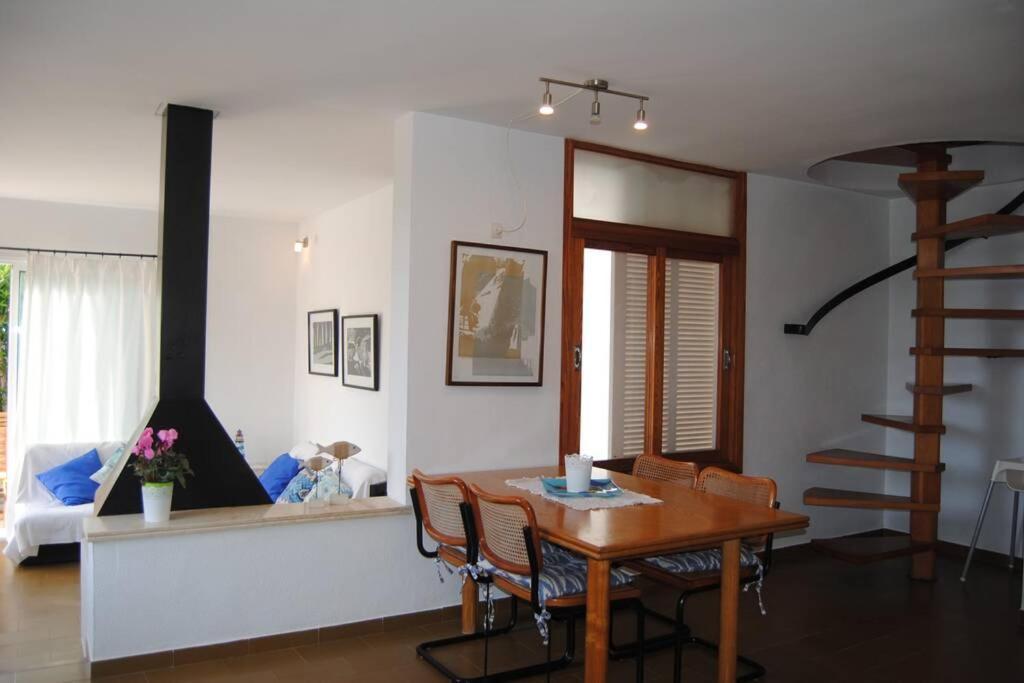 فيلا La Miranda Cala de Sant Vicenc المظهر الخارجي الصورة